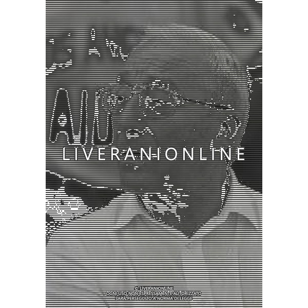 RETROSPETTIVA DOMENICO LUZZARA PRESIDENTE CREMONESE CALCIO NELLA FOTO DOMENICO LUZZARA PRESIDENTE CREMONESE NELL\'ANNO 1993-1994 AG ALDO LIVERANI SAS 