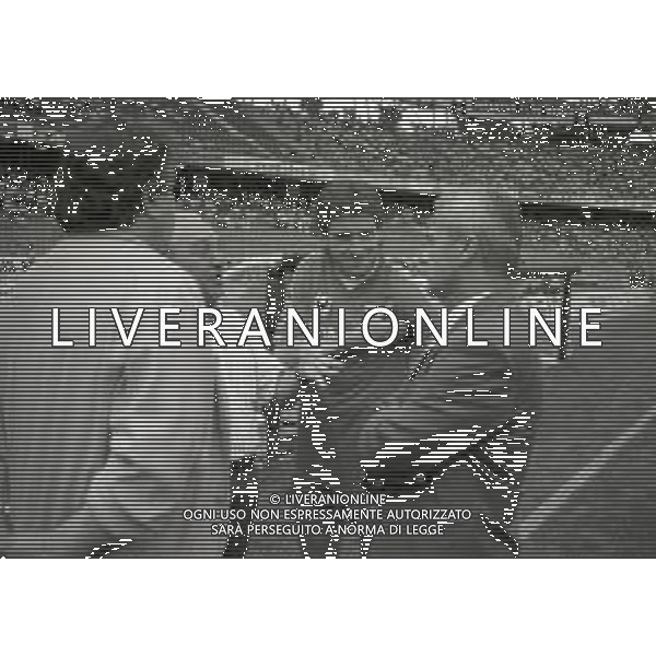 RETROSPETTIVA DOMENICO LUZZARA PRESIDENTE CREMONESE CALCIO NELLA FOTO DOMENICO LUZZARA PRESIDENTE CREMONESE NELL\'ANNO 1993-1994 CON LUIGI SIMONI E GUSTAVO DEZOTTI AG ALDO LIVERANI SAS 