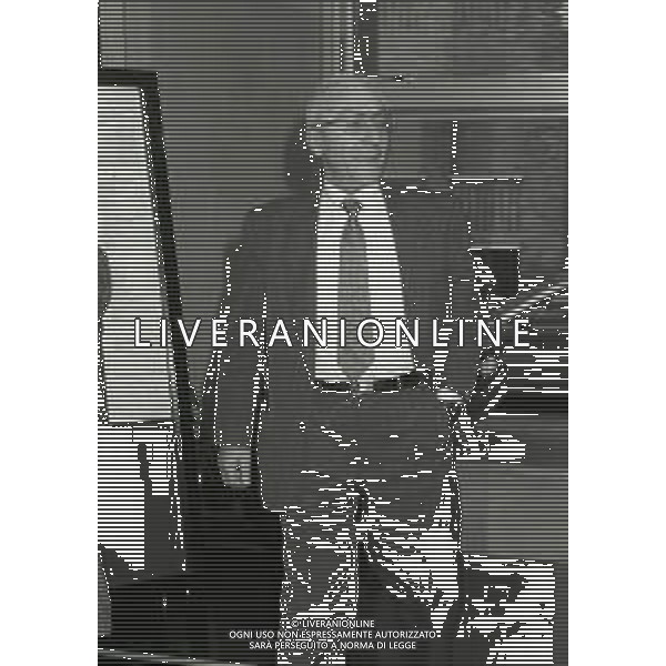 RETROSPETTIVA DOMENICO LUZZARA PRESIDENTE CREMONESE CALCIO NELLA FOTO DOMENICO LUZZARA PRESIDENTE CREMONESE NELL\'ANNO 1993-1994 AG ALDO LIVERANI SAS 