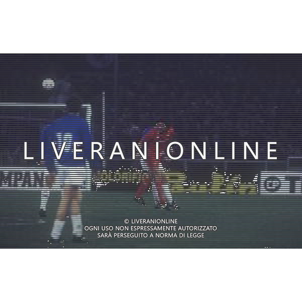 RETROSPETTIVA AGOSTINI MASSIMO CALCIATORE NELLA FOTO MASSIMO AGOSTINI CON LA MAGLIA DELL\'ANCONA CALCIO AG ALDO LIVERANI SAS