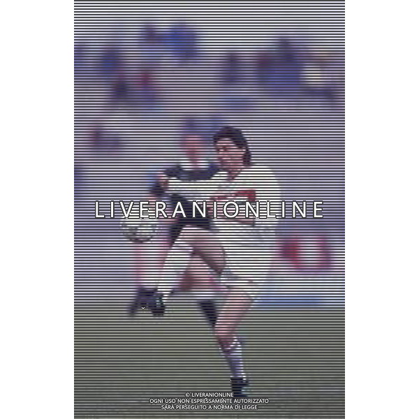 RETROSPETTIVA AGOSTINI MASSIMO CALCIATORE NELLA FOTO MASSIMO AGOSTINI CON LA MAGLIA DEL MILAN CALCIO AG ALDO LIVERANI SAS