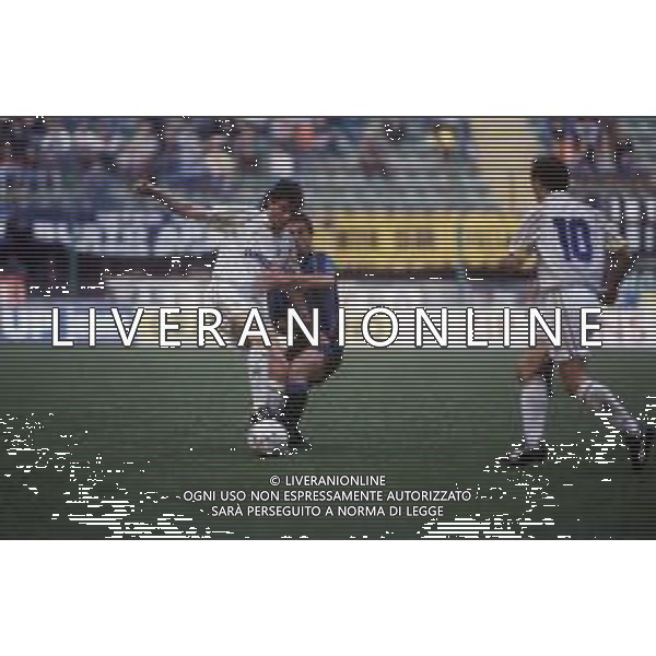 RETROSPETTIVA AGOSTINI MASSIMO CALCIATORE NELLA FOTO MASSIMO AGOSTINI CON LA MAGLIA DEL PARMA CALCIO AG ALDO LIVERANI SAS