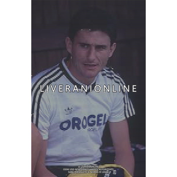 RETROSPETTIVA AGOSTINI MASSIMO CALCIATORE NELLA FOTO MASSIMO AGOSTINI CON LA MAGLIA DEL CESENA CALCIO AG ALDO LIVERANI SAS