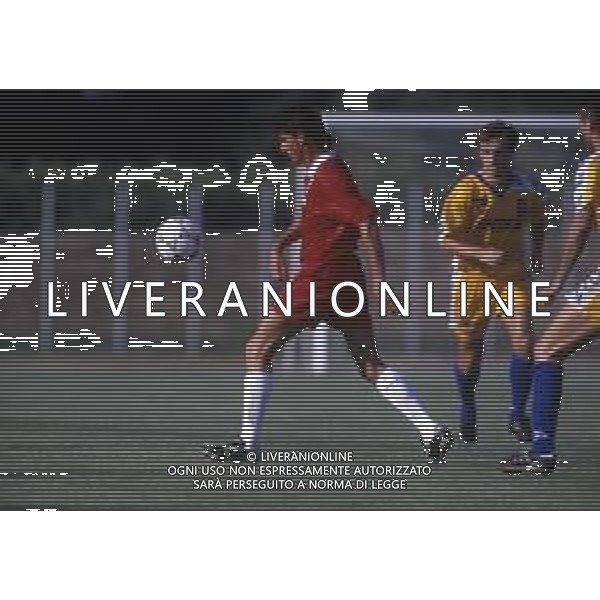 RETROSPETTIVA AGOSTINI MASSIMO CALCIATORE NELLA FOTO MASSIMO AGOSTINI CON LA MAGLIA DELL\'ANCONA CALCIO AG ALDO LIVERANI SAS