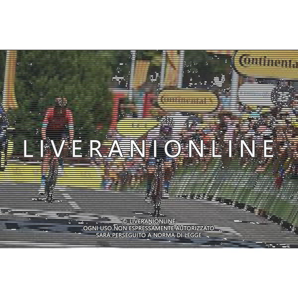 19-07-2022 Tour De France; Tappa 16 Carcassonne - Foix; 2022, Bahrain - Victorious; 2022, Totalenergie; Caruso, Damiano; Burgaudeau, Mathieu; Foix; ©SIROTTI/AGENZIA ALDO LIVERANI SAS