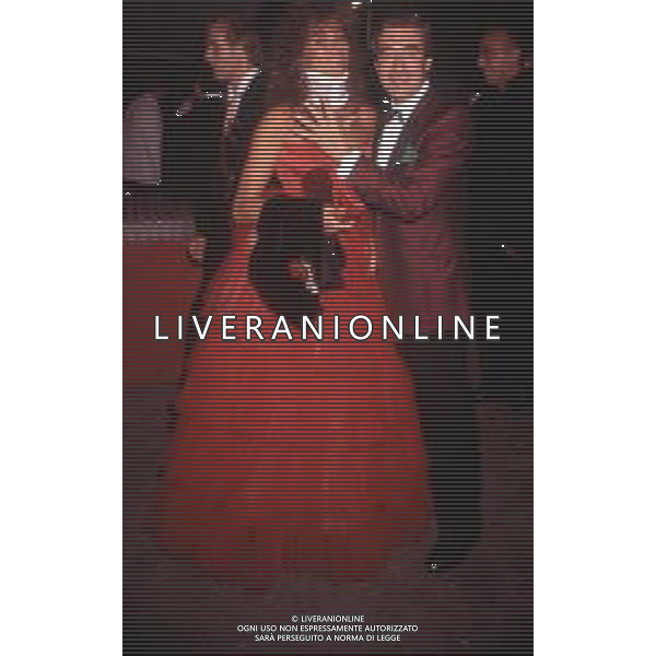 RETROSPETTIVA TONY BINARELLI PRESTIGIATORE NELLA FOTO CON MARINA OCCHIENA NEL 1987 AGENZIA ALDO LIVERANI SAS