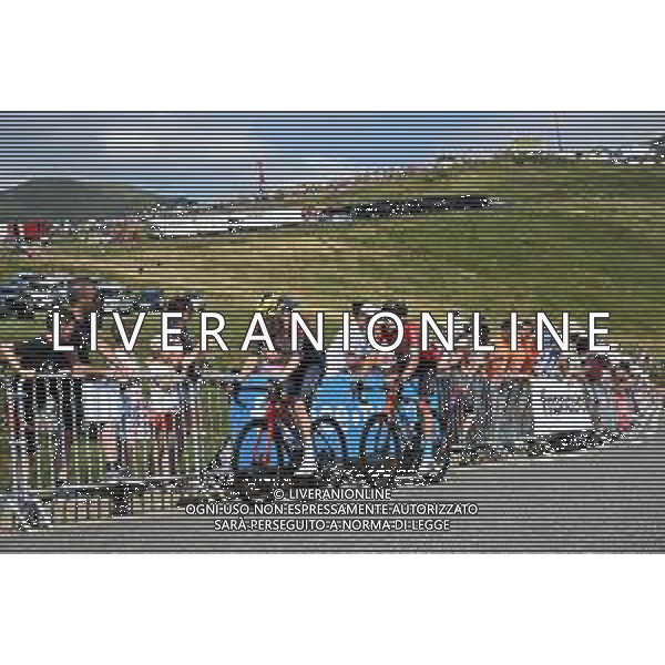 20-07-2022 Tour De France; Tappa 17 Saint Gaudens - Peyragudes; 2022, Ineos - Grenadiers; 2022, Bahrain - Victorious; Van Baarle, Dylan; Sanchez Leon, Luis Gil; Peyragudes; ©SIROTTI/AGENZIA ALDO LIVERANI SAS