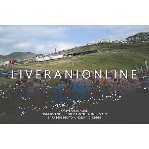 20-07-2022 Tour De France; Tappa 17 Saint Gaudens - Peyragudes; 2022, Ineos - Grenadiers; 2022, Ef Education - Easypost; Yates, Adam; Uran, Rigoberto; Powless, Neilson; Peyragudes; ©SIROTTI/AGENZIA ALDO LIVERANI SAS