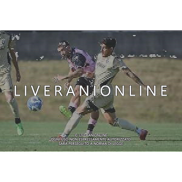 Francesco De Rose (Palermo) e Giuseppe Mastinu (Pisa) Pisa vs Palermo Rovetta (BG) 21-07-2022 centro sportivo comunale Marinoni amichevole precampionato foto Roberto Garavaglia/ag. Aldo Liverani sas /AGENZIA ALDO LIVERANI SAS