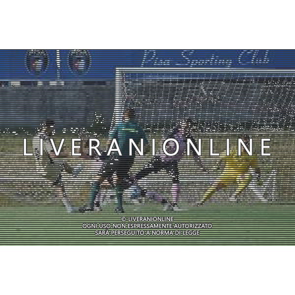 Marius Marin (Pisa) segna il gol del 4 a 0 Pisa vs Palermo Rovetta (BG) 21-07-2022 centro sportivo comunale Marinoni amichevole precampionato foto Roberto Garavaglia/ag. Aldo Liverani sas /AGENZIA ALDO LIVERANI SAS