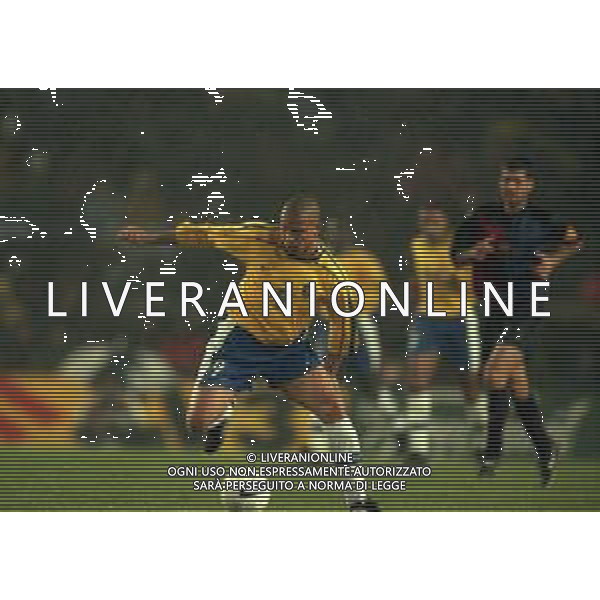 1999 BARCELLONA PARTITA AMICHEVOLE BARCELLONA NAZIONALE BRASILE 2-2 NELLA FOTO RONALDO AG ALDO LIVERANI SAS