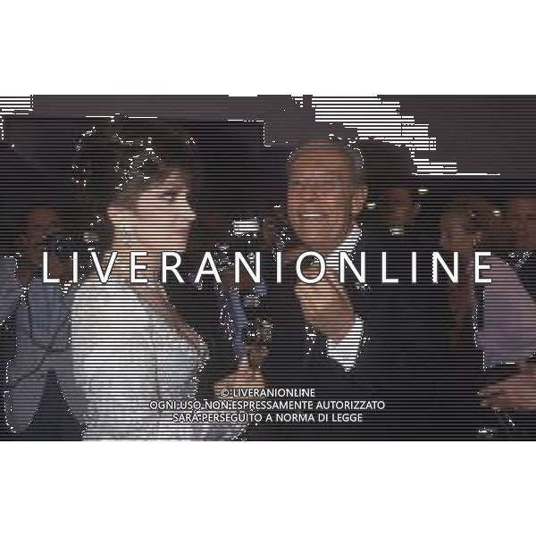 RETROSPETTIVA GINA LOLLOBRIGIDA ATTRICE NELLA FOTO GINA LOLLOBRIGIDA A VENEZIA NELL\'ANNO 1986 CON GIAN LUIGI RONDI AG ALDO LIVERANI SAS