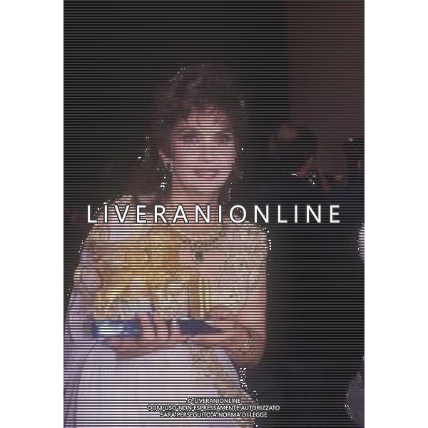 RETROSPETTIVA GINA LOLLOBRIGIDA ATTRICE NELLA FOTO GINA LOLLOBRIGIDA NELL\'ANNO 1992 A VENEZIA PREMIO ALLA CARRIERA AG ALDO LIVERANI SAS 