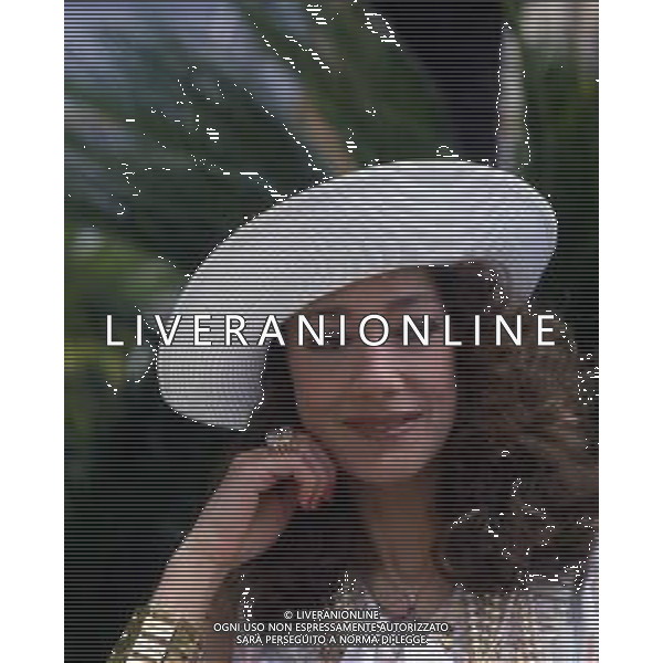 RETROSPETTIVA MARISA BERENSON ATTRICE NELLA FOTO MARISA BERENSON A CANNES NELL\'ANNO 1984 AG ALDO LIVERANI SAS 