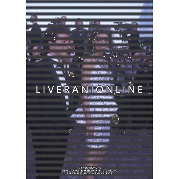 RETROSPETTIVA MARISA BERENSON ATTRICE NELLA FOTO MARISA BERENSON NELL\'ANNO 1987 CON BERNARD MONTIEL A CANNES AG ALDO LIVERANI SAS  