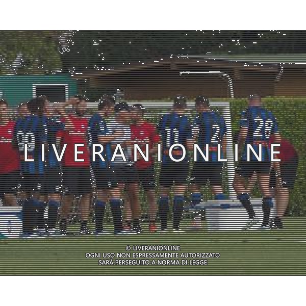 gian piero gasperini con i suoi giocatori durante cooling break ATALANTA - COMO AMICHEVOLE PRECAMPIONATO A ZINGONIA 23.07.2022 ©GIAMPIETRI/ AGENZIA ALDO LIVERANI SAS