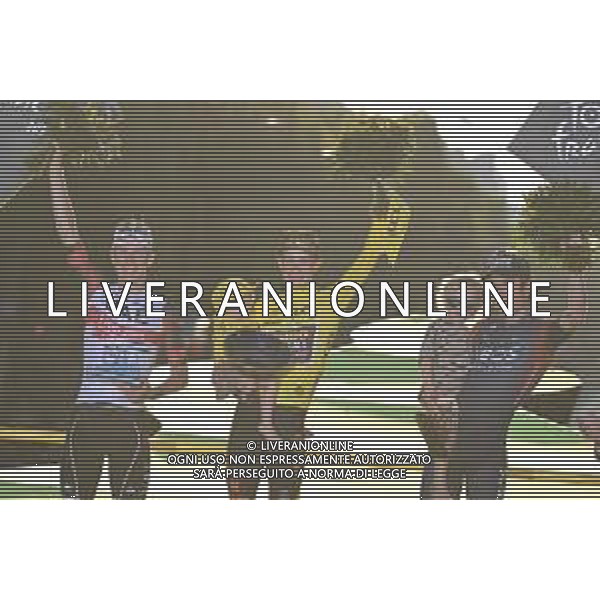 24-07-2022 Tour De France; Tappa 21 Paris - Paris; 2022, Jumbo - Visma; 2022, Uae Emirates; 2022, Ineos - Grenadiers; Vingegaard, Jonas; Pogacar, Tadej; Geraint, Thomas; Figlia Vingegaard, Jonas; Figlio Thomas, Geraint; Paris; ©SIROTTI/AGENZIA ALDO LIVERANI SAS