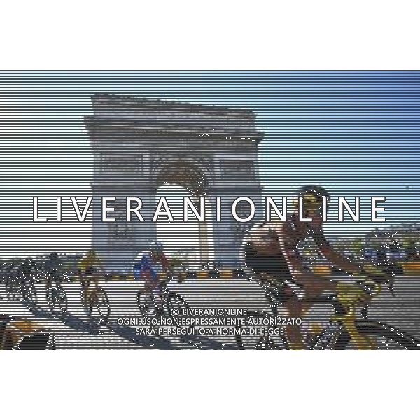 24-07-2022 Tour De France; Tappa 21 Paris - Paris; 2022, Jumbo - Visma; Laporte, Christophe; Paris - Arc De Triomphe; ©SIROTTI/AGENZIA ALDO LIVERANI SAS