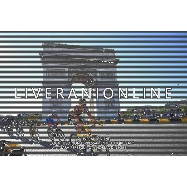 24-07-2022 Tour De France; Tappa 21 Paris - Paris; 2022, Jumbo - Visma; Laporte, Christophe; Paris - Arc De Triomphe; ©SIROTTI/AGENZIA ALDO LIVERANI SAS
