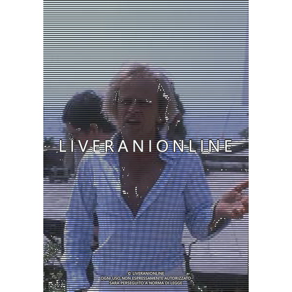 RETROSPETTIVA KLAUS KINSKI ATTORE NELLA FOTO KLAUS KINSKI A CANNES NELL\'ANNO 1982 FOTO ENRICO LIVERANI-AG ALDO LIVERANI SAS