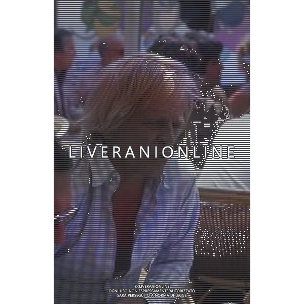 RETROSPETTIVA KLAUS KINSKI ATTORE NELLA FOTO KLAUS KINSKI A CANNES NELL\'ANNO 1982 FOTO ENRICO LIVERANI-AG ALDO LIVERANI SAS