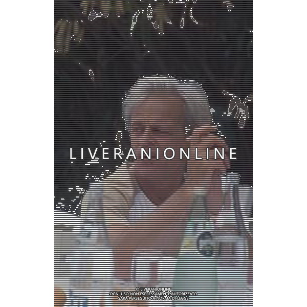 RETROSPETTIVA KLAUS KINSKI ATTORE NELLA FOTO KLAUS KINSKI A CANNES NELL\'ANNO 1985 AG ALDO LIVERANI SAS 
