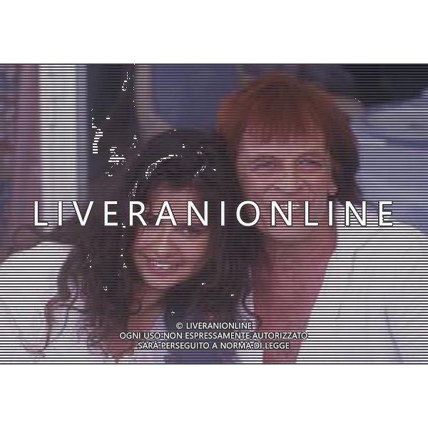 RETROSPETTIVA KLAUS KINSKI ATTORE NELLA FOTO KLAUS KINSKI A CANNES NELL\'ANNO 1988 CON DEBORA CAPRIOGLIO AG ALDO LIVERANI SAS 