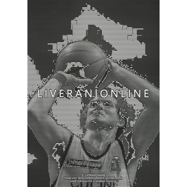 RETROSPETTIVA CARLO CAGLIERIS BASKET NELLA FOTO CARLO CAGLIERIS NELL\'ANNO 1982-1983 CON LAMAGLIA DELLA CUCINE BERLONI TORINO AG ALDO LIVERANI SAS 