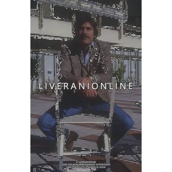 RETROSPETTIVA LANDO BUZZANCA ATTORE E CANTANTE NELLA FOTO LANDO BUZZANCA A SANREMO NELL\'ANNO 1981 AG ALDO LIVERANI SAS