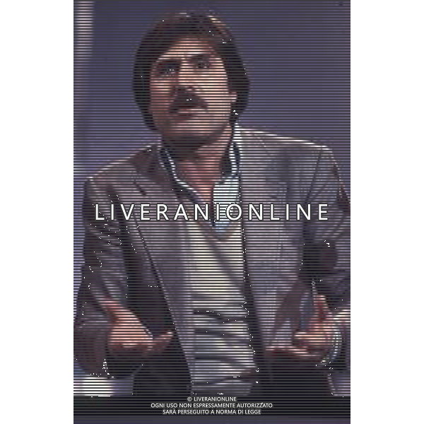 RETROSPETTIVA LANDO BUZZANCA ATTORE E CANTANTE NELLA FOTO LANDO BUZZANCA A SANREMO NELL\'ANNO 1981 AG ALDO LIVERANI SAS