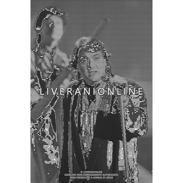 RETROSPETTIVA TULLIO DE PISCOPO CANTAUTORE E PERCUSSIONISTA NELLA FOTO A SANREMO NEL FEBBRAIO 1988 AG ALDO LIVERANI SAS