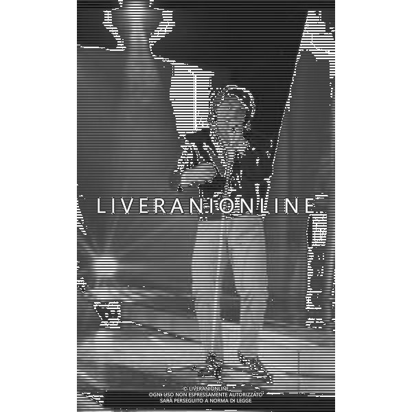 RETROSPETTIVA TULLIO DE PISCOPO CANTAUTORE E PERCUSSIONISTA NELLA FOTO A SETTEMBRE NEL 1988 AG ALDO LIVERANI SAS