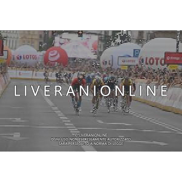 30-07-2022 Tour De Pologne; Tappa 01 Kielce - Lublin; 2022, Jumbo - Visma; 2022, Bahrain - Victorious; Kooij, Olav; Bauhaus, Phil; Lublin; ©SIROTTI/ AGENZIA ALDO LIVERANI SAS