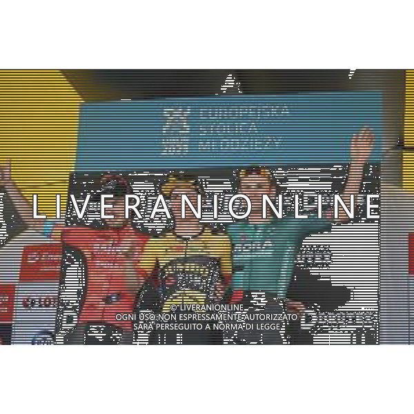 30-07-2022 Tour De Pologne; Tappa 01 Kielce - Lublin; 2022, Jumbo - Visma; 2022, Bahrain - Victorious; 2022, Bora - Hansgrohe; Kooij, Olav; Bauhaus, Phil; Meeus, Jordi; Lublin; ©SIROTTI/ AGENZIA ALDO LIVERANI SAS