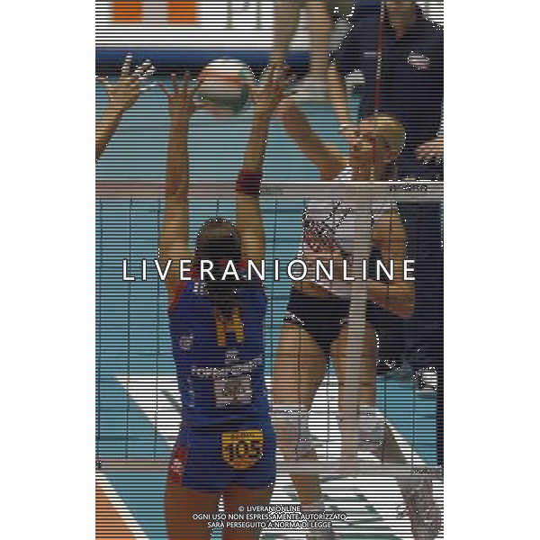 TORINO 231005 FINDOMESTIC VOLLEY CUP FEMMINILE FINALE FOPPAPEDRETTI BERGAMO-ASYSTEL NOVARA NELLA FOTO PIRV CRISTINA PH GIGI ARCAINI/AG.ALDO LIVERANI