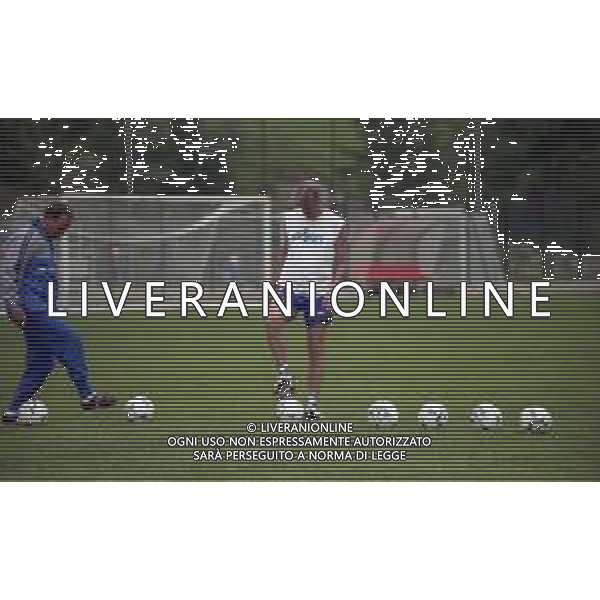 1997 ALLENAMENTO PRE CAMPIONATO SAMPDORIA CALCIO NELLA FOTO LUIS CESAR MENOTTI ALLENATORE SAMPDORIA CALCIO AG ALDO LIVERANI SAS