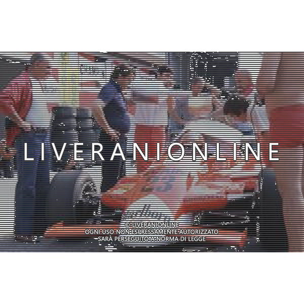 RETROSPETTIVA BRUNO GIACOMELLI PILOTA AUTOMOBILISTICO NELLA FOTO IN PISTA NELL\'ANNO 1980 ©Archivio Giovanni Liverani/AGENZIA ALDO LIVERANI SAS