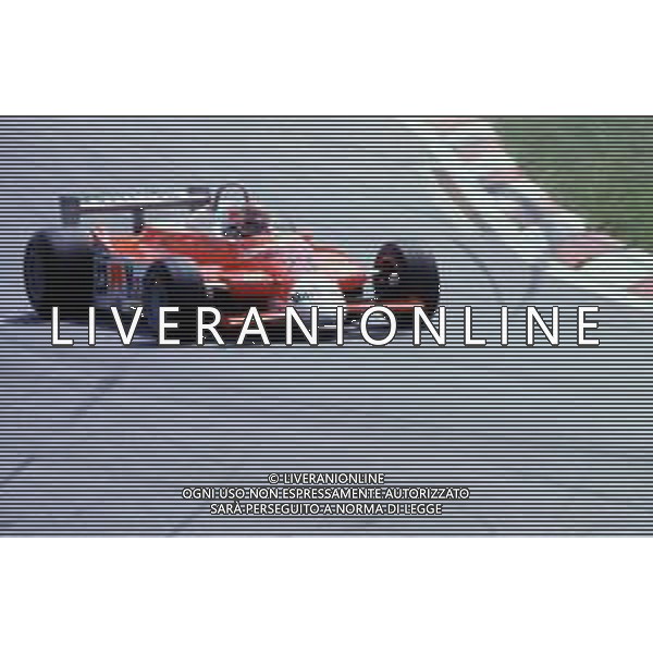 RETROSPETTIVA BRUNO GIACOMELLI PILOTA AUTOMOBILISTICO NELLA FOTO IN PISTA NELL\'ANNO 1980 ©Archivio Giovanni Liverani/AGENZIA ALDO LIVERANI SAS