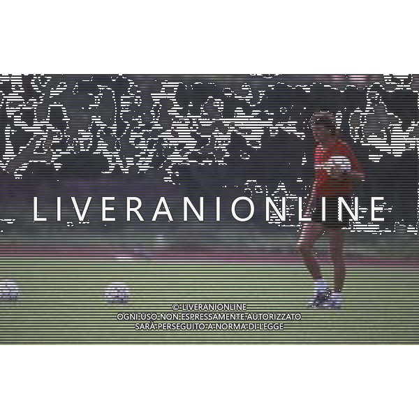 RETROSPETTIVA PIERLUIGI FROSIO ALLENATORE NELLA FOTO PIERLUIGI FROSIO ALLENATORE ATALANTA NELL\'ANNO 1990-1991 AG ALDO LIVERANI SAS 