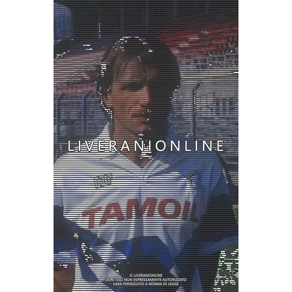 RETROSPETTIVA PIERLUIGI FROSIO ALLENATORE NELLA FOTO PIERLUIGI FROSIO ALLENATORE ATALANTA NELL\'ANNO 1990-1991 AG ALDO LIVERANI SAS 