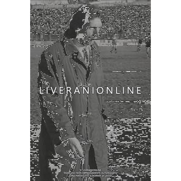 RETROSPETTIVA PIERLUIGI FROSIO ALLENATORE NELLA FOTO PIERLUIGI FROSIO ALLENATORE ATALANTA NELL\'ANNO 1990-1991 AG ALDO LIVERANI SAS 