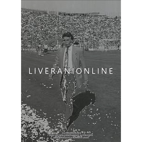 RETROSPETTIVA PIERLUIGI FROSIO ALLENATORE NELLA FOTO PIERLUIGI FROSIO ALLENATORE ATALANTA NELL\'ANNO 1990-1991 AG ALDO LIVERANI SAS 