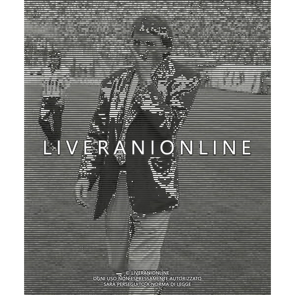 RETROSPETTIVA PIERLUIGI FROSIO ALLENATORE NELLA FOTO PIERLUIGI FROSIO ALLENATORE ATALANTA NELL\'ANNO 1990-1991 AG ALDO LIVERANI SAS 