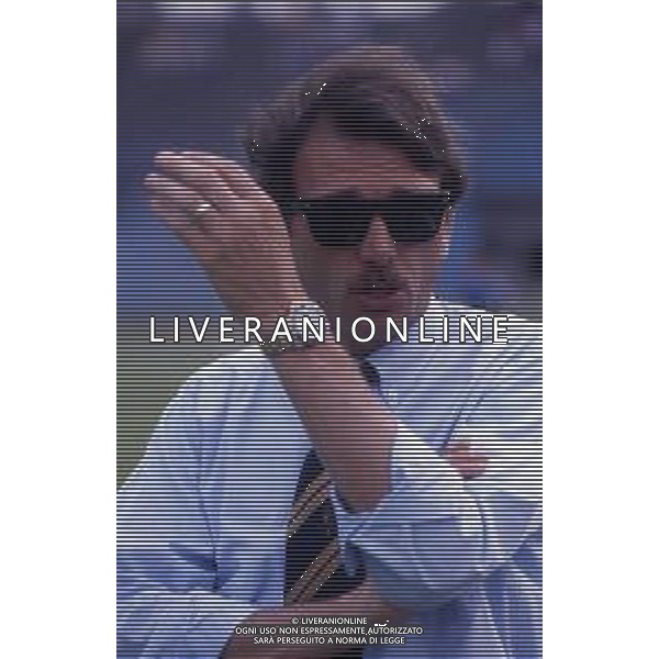 RETROSPETTIVA PIERLUIGI FROSIO ALLENATORE NELLA FOTO PIERLUIGI FROSIO ALLENATORE NELL\'ANNO 1993-1994  AG ALDO LIVERANI SAS 