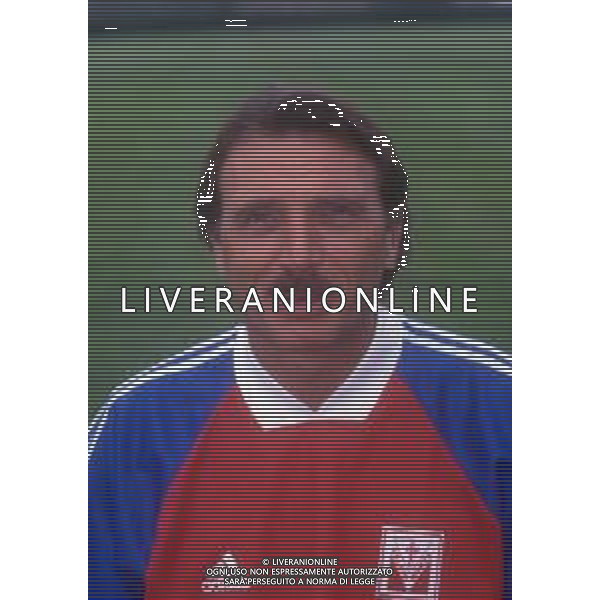 RETROSPETTIVA PIERLUIGI FROSIO ALLENATORE NELLA FOTO PIERLUIGI FROSIO ALLENATORE MONZA CALCIO NELL\'ANNO 2000 AG ALDO LIVERANI SAS 