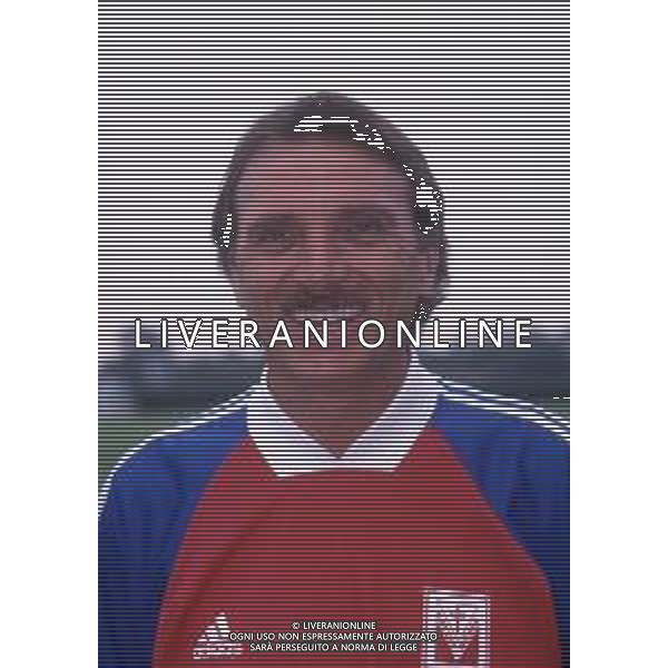 RETROSPETTIVA PIERLUIGI FROSIO ALLENATORE NELLA FOTO PIERLUIGI FROSIO ALLENATORE MONZA CALCIO NELL\'ANNO 2000 AG ALDO LIVERANI SAS 