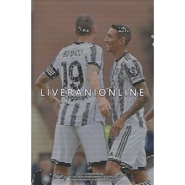Villar Perosa (To) 04.08.2022 Campo Sportivo G. Scirea ©Manuela Viganti/Agenzia Aldo Liverani Partita Amichevole Juventus A vs Juventus Under 23 Nella foto: esultanza leonardo bonucci e angel di maria ©Viganti/AGENZIA ALDO LIVERANI SAS