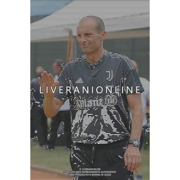 Villar Perosa (To) 04.08.2022 Campo Sportivo G. Scirea ©Manuela Viganti/Agenzia Aldo Liverani Partita Amichevole Juventus A vs Juventus Under 23 Nella foto: massimiliano allegri ©Viganti/AGENZIA ALDO LIVERANI SAS