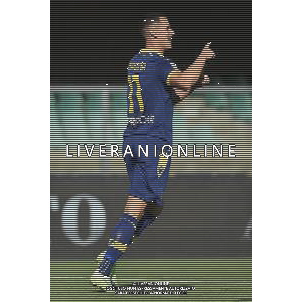Kevin Lasagna (Hellas Verona) esulta dopo il gol dell\'1 a 0 Hellas Verona vs Bari Verona 07-08-2022 Stadio Marcantonio Bentegodi Coppa Italia Frecciarossa - 32mi di finale foto Roberto Garavaglia/ag. Aldo Liverani sas /AGENZIA ALDO LIVERANIN SAS