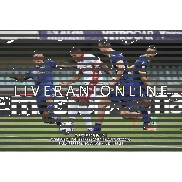 Walid Cheddira (Bari) segna il gol del 4 a 1 Hellas Verona vs Bari Verona 07-08-2022 Stadio Marcantonio Bentegodi Coppa Italia Frecciarossa - 32mi di finale foto Roberto Garavaglia/ag. Aldo Liverani sas /AGENZIA ALDO LIVERANIN SAS